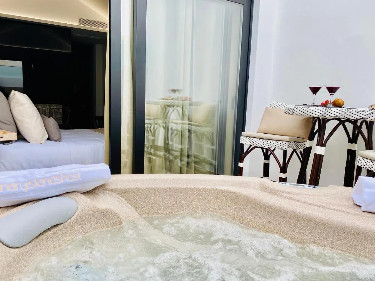 Canaryislandshost L The Secret Suites Playa Honda  0*, Playa Honda (Lanzarote)
