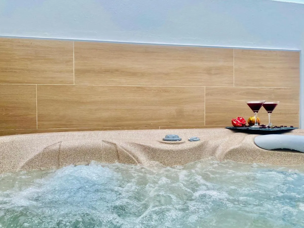 Canaryislandshost L The Secret Suites Playa Honda  Playa Honda (Lanzarote)